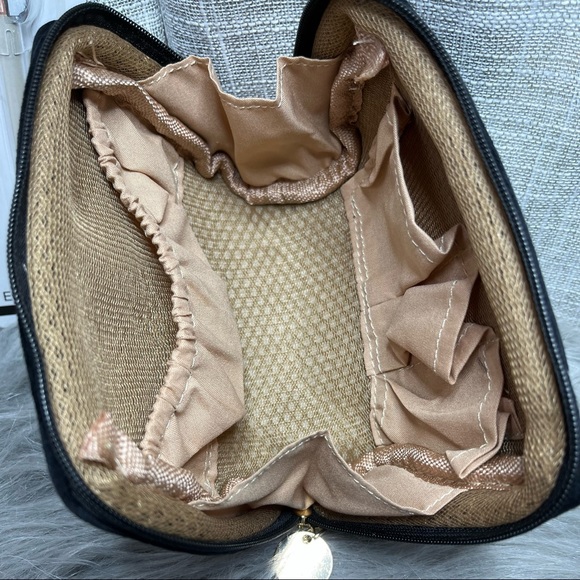 Make Up Travel case - Picture 2 of 2